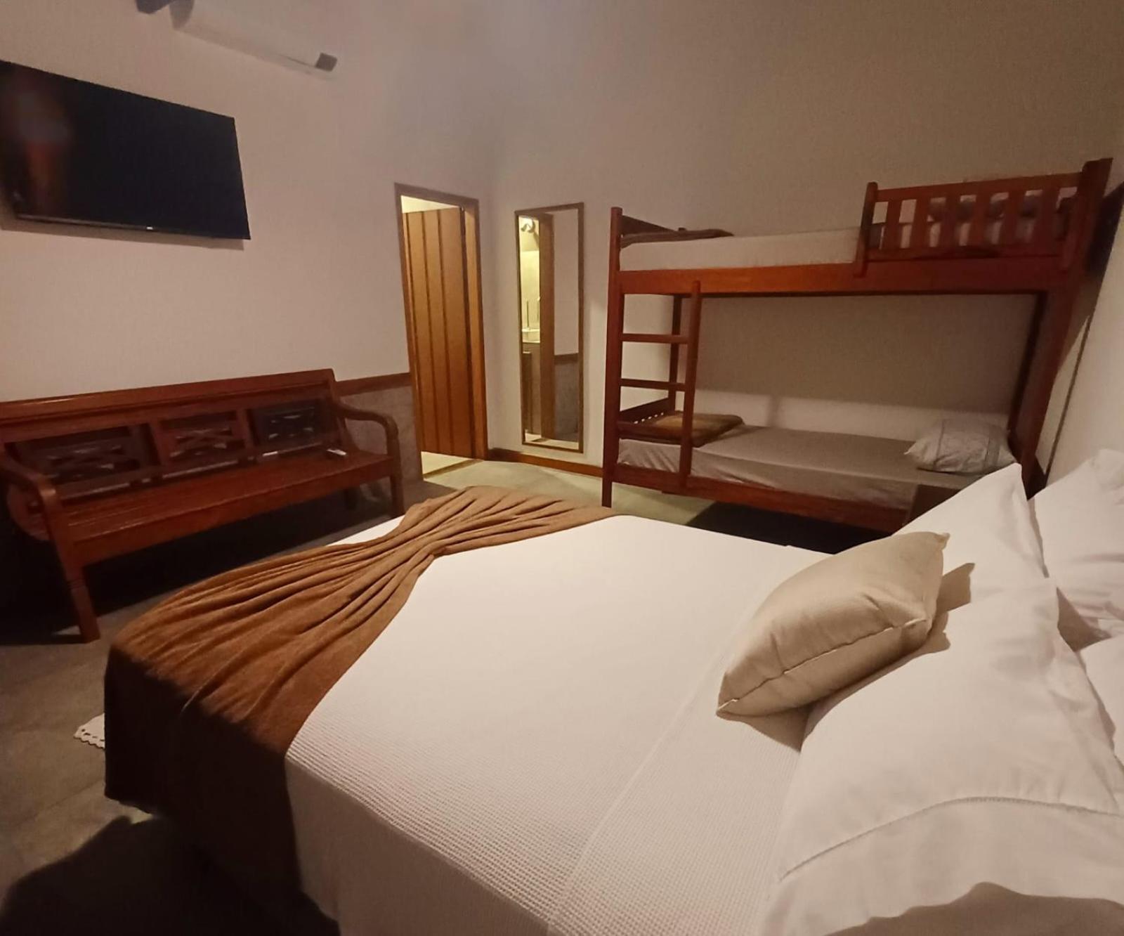 Suites Estou De Ferias Araquari Exterior foto